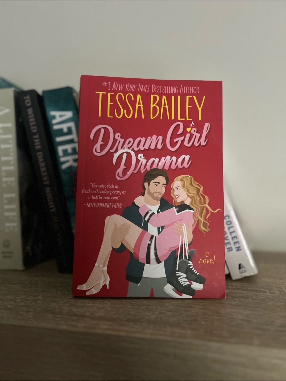 Tessa Bailey "Dream Girl Drama" - Pink Paperback Novel